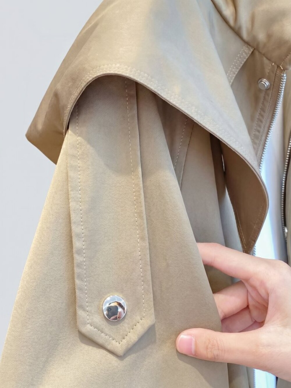 Women Casual Khaki Trench Coat Drawstring Pocket Lightweight Jacket Coat - Picture 4 of 6